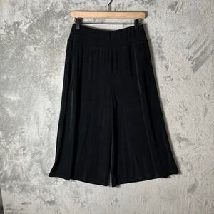 Vikki Vi Classic Black Gaucho Pants Size 0X Ribbed Stretch Knit Lagenlook New